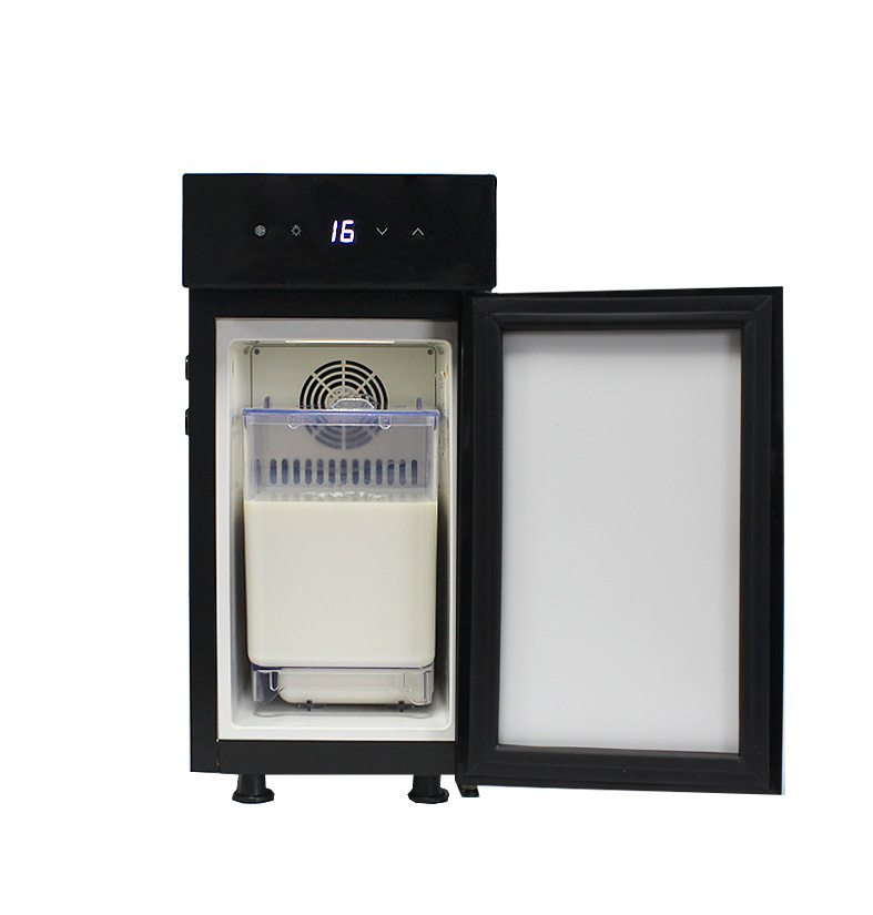 GCMK10GD-D-gastro-cool-Milchkühlschrank_für_Kaffeemaschinen_geschlossen